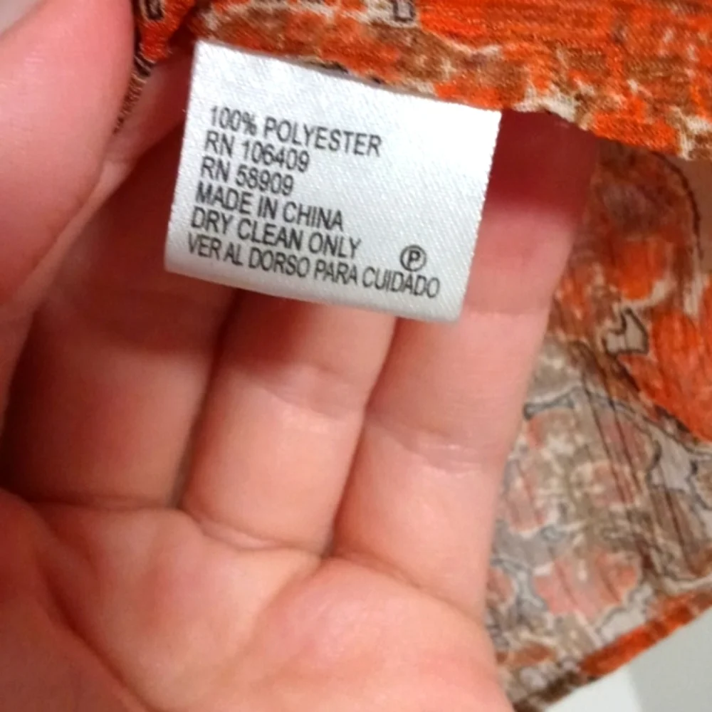 🆕 Antonio Melani - Sheer Floral Ruffled Top - Picture 10 of 10